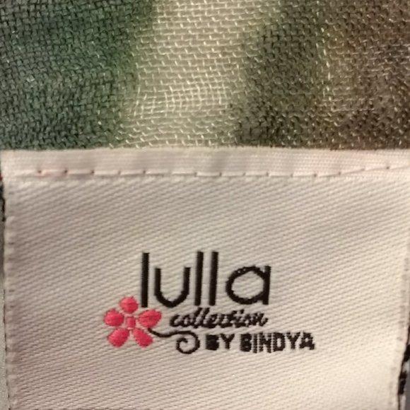 Lulla Collection by Bindya Floral Scarf - Picture 4 of 6